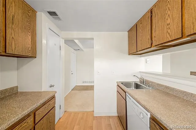 12506 E Cornell Avenue #302 Aurora, CO 80014