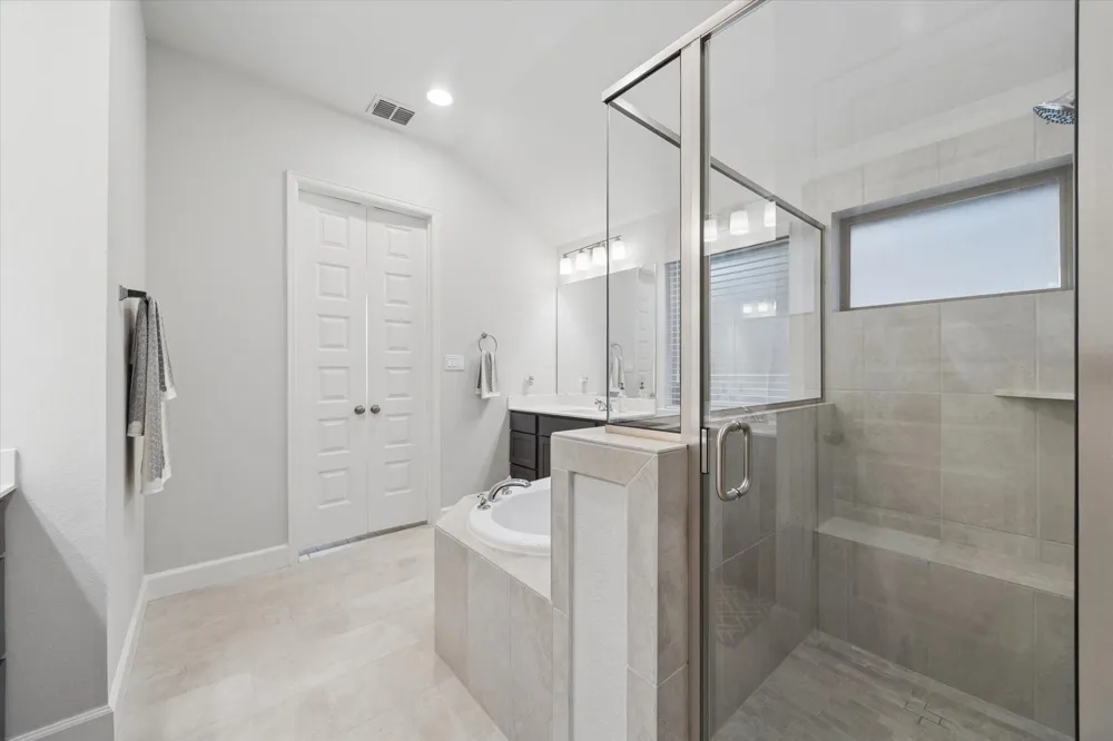 1419 Watermont Drive Missouri City, TX 77459