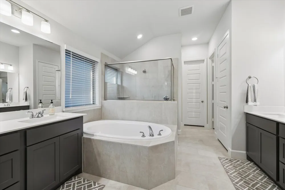 1419 Watermont Drive Missouri City, TX 77459