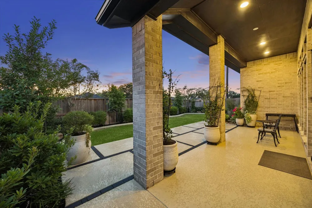 1419 Watermont Drive Missouri City, TX 77459