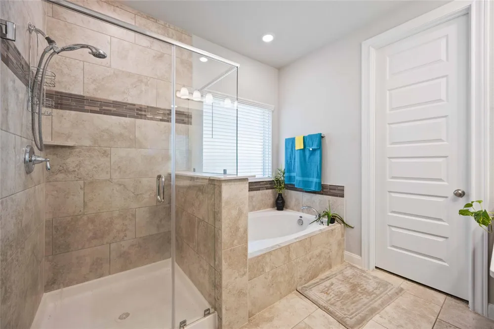 21403 Hartwig Court Tomball, TX 77375