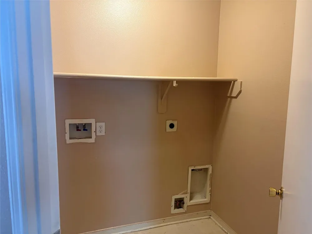 1410 Seafield Drive Channelview, TX 77530