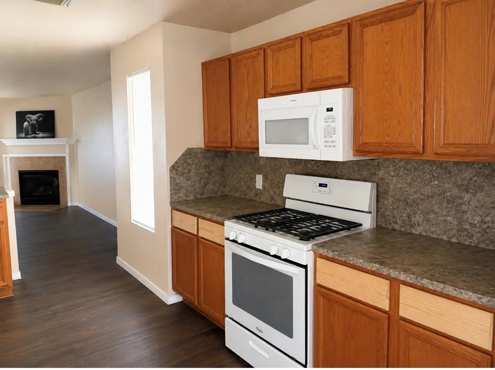 1410 Seafield Drive Channelview, TX 77530