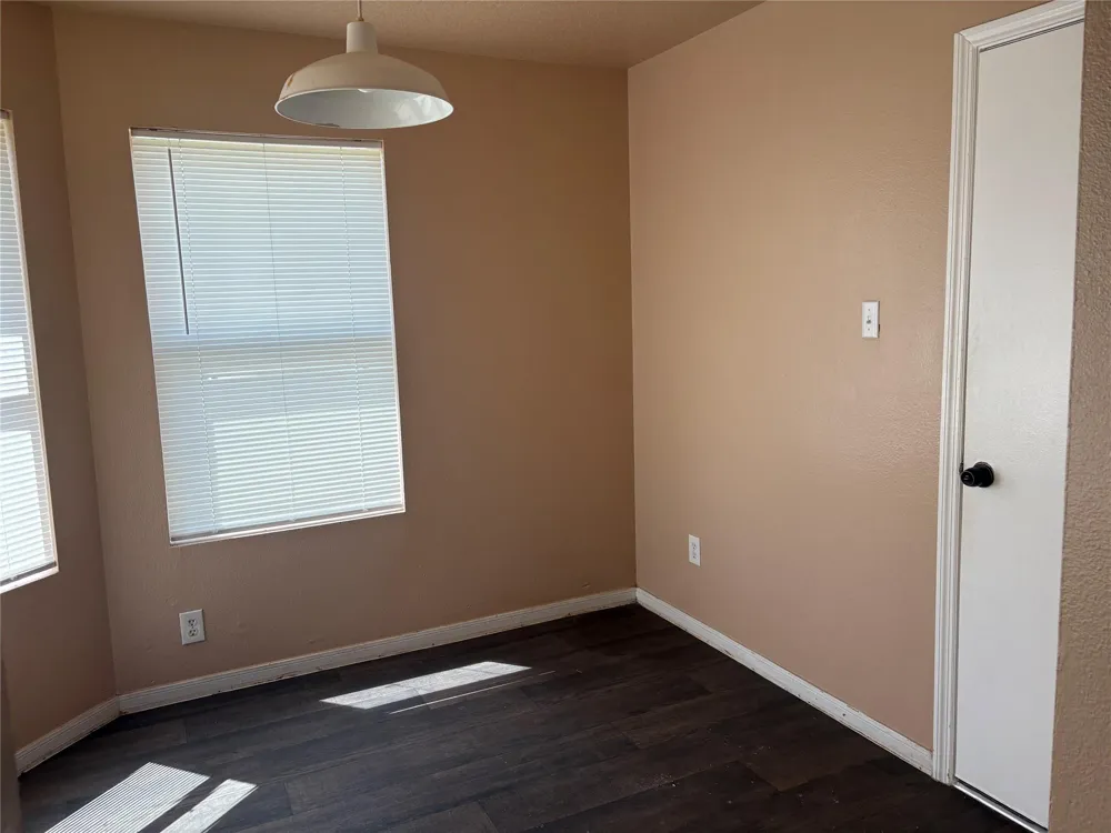 1410 Seafield Drive Channelview, TX 77530