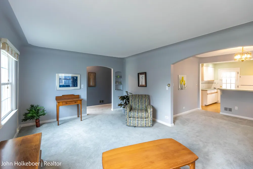 2226 College Avenue SE Grand Rapids, MI 49507