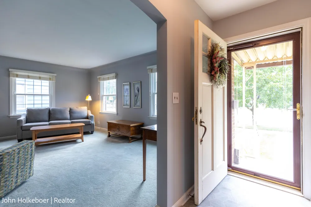 2226 College Avenue SE Grand Rapids, MI 49507
