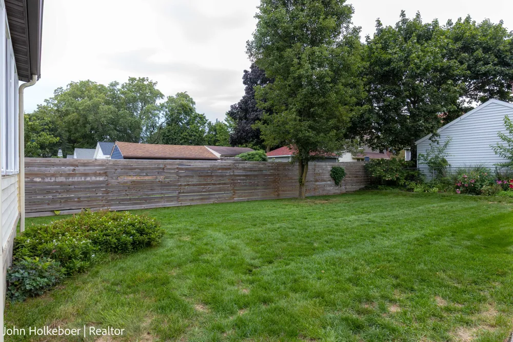 2226 College Avenue SE Grand Rapids, MI 49507