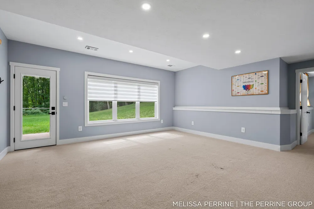 12125 Cherry Creek Ridge NE Lowell, MI 49331