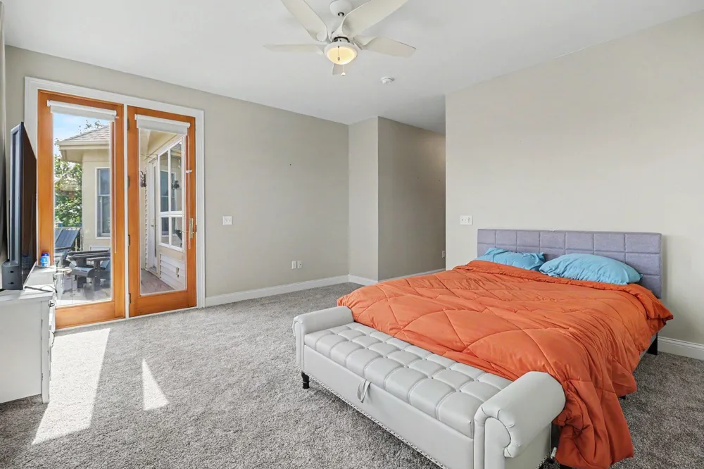 1 Harbor Point Lane Manistee, MI 49660