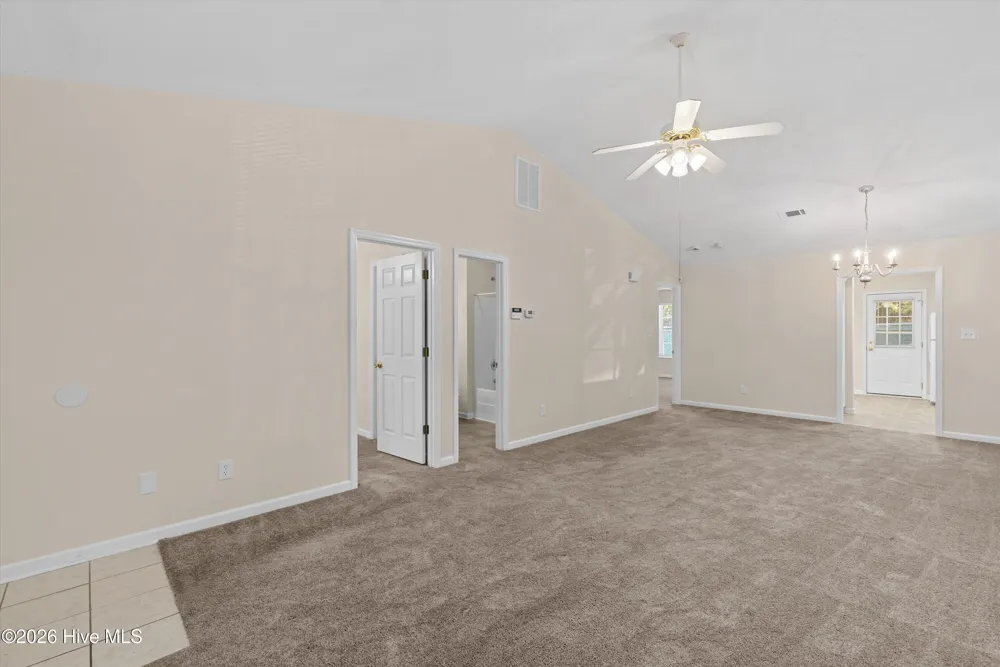 526 Edgecliff Lane Evans, GA 30809