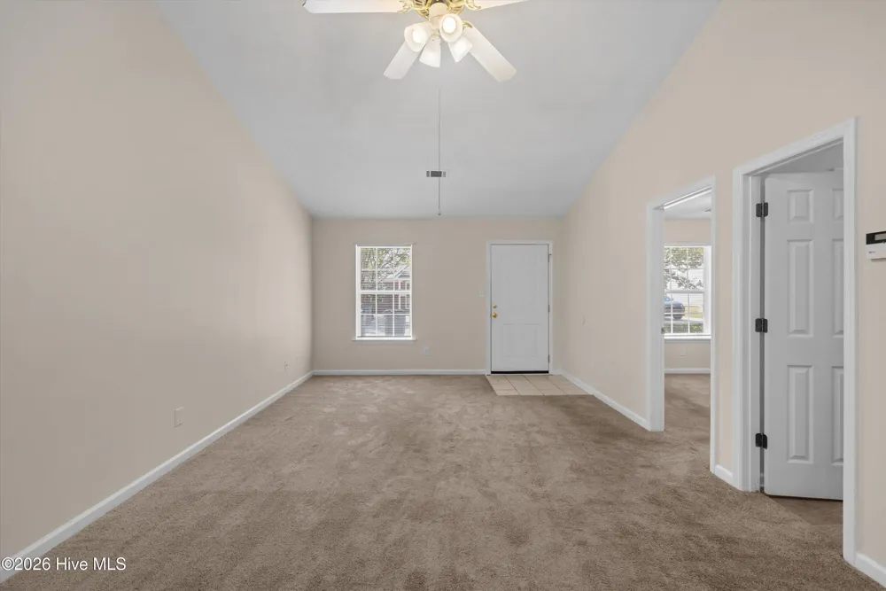 526 Edgecliff Lane Evans, GA 30809