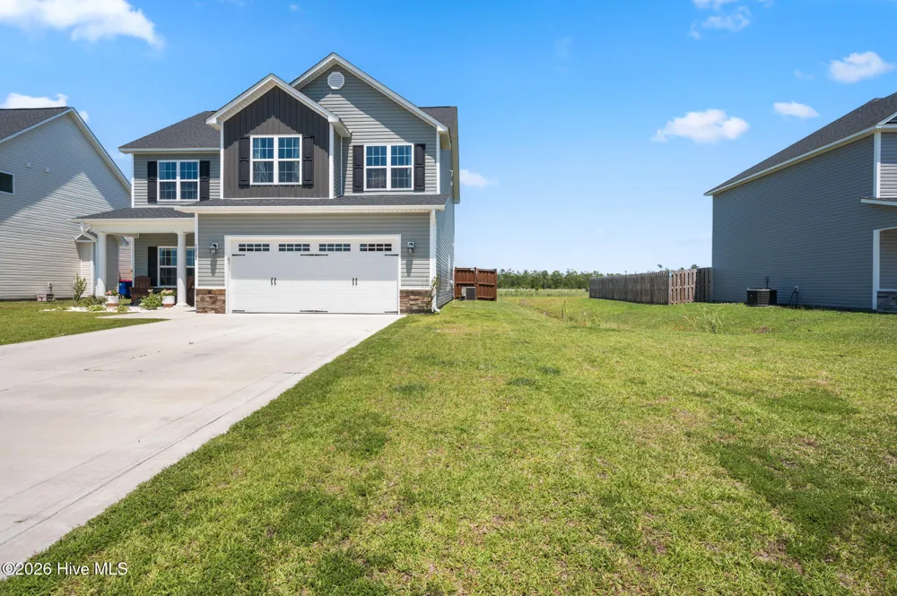 1818 Olde Towne Pointe Boulevard Jacksonville, NC 28546