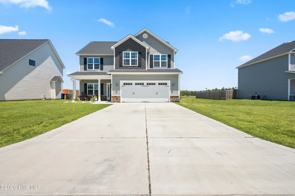 1818 Olde Towne Pointe Boulevard Jacksonville, NC 28546