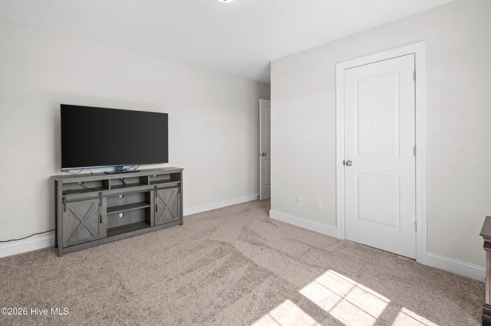 1818 Olde Towne Pointe Boulevard Jacksonville, NC 28546