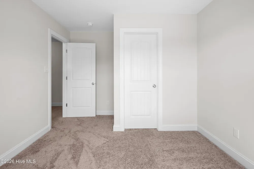 1818 Olde Towne Pointe Boulevard Jacksonville, NC 28546