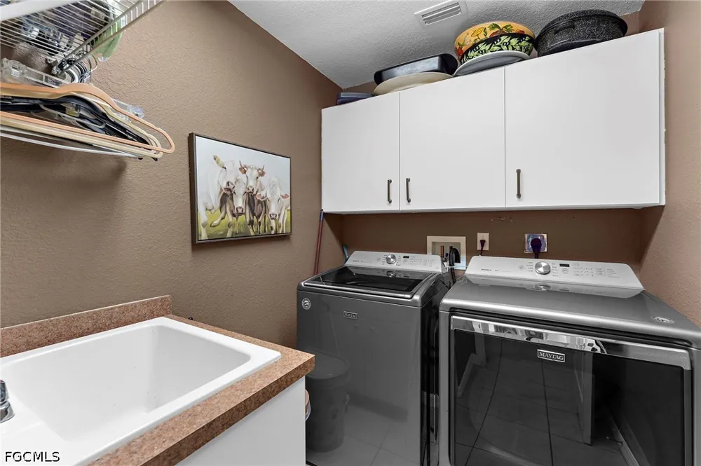 Sarong Lane Punta Gorda, FL 33955