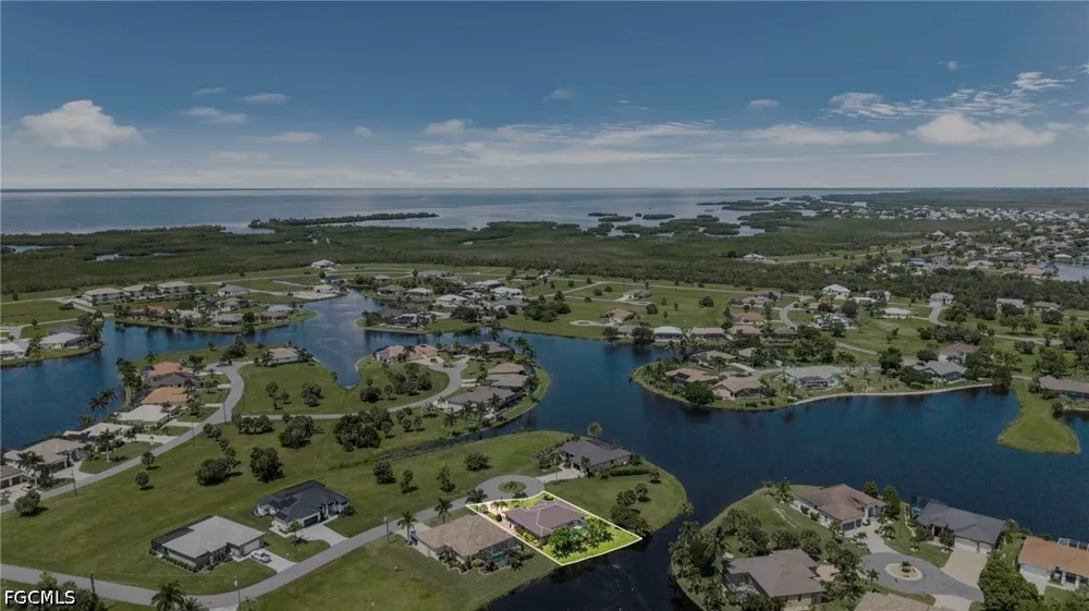 Sarong Lane Punta Gorda, FL 33955