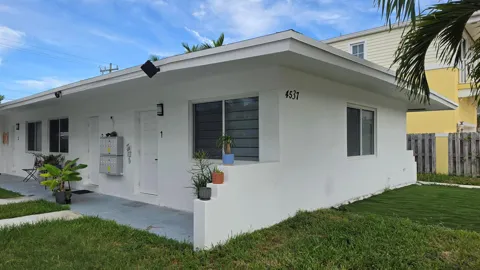 4537 POINCIANA STREET #1