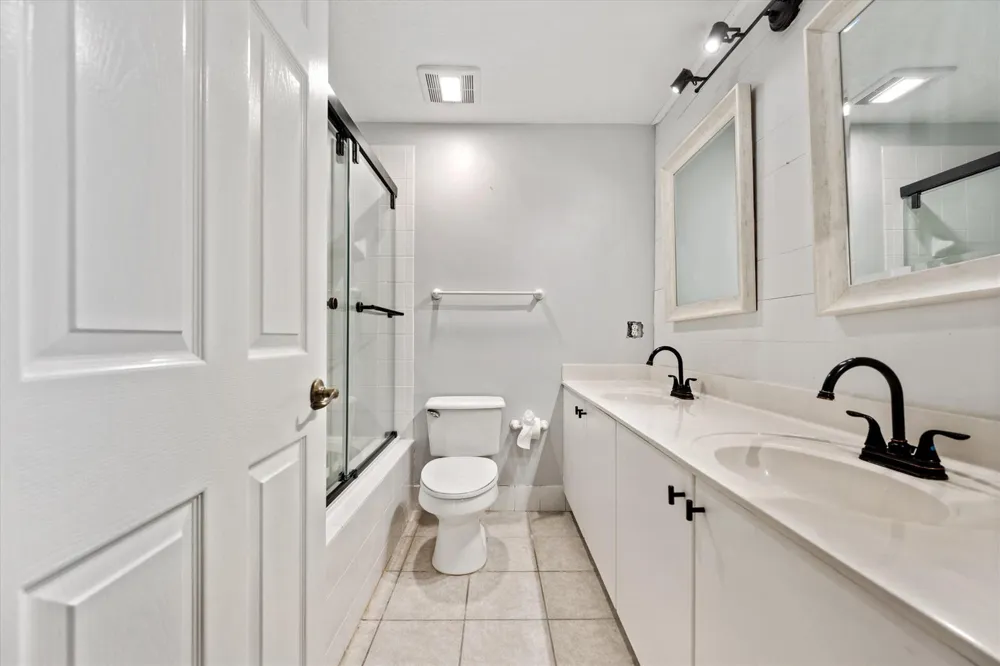 4822 Chancellor Drive #23 Jupiter, FL 33458