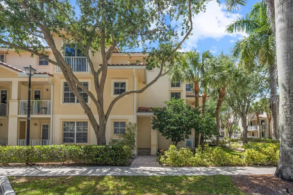 4822 Chancellor Drive #23 Jupiter, FL 33458