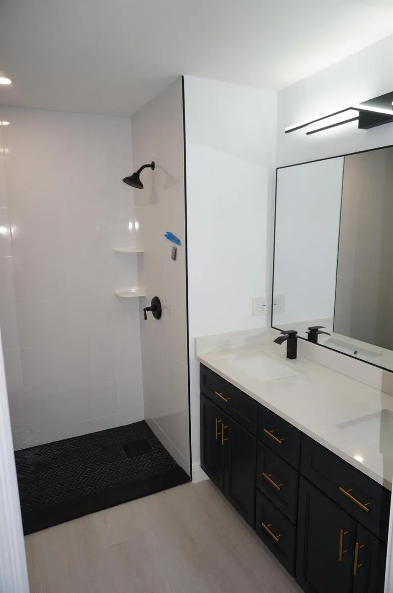 1513 39TH STREET West Palm Beach, FL 33407