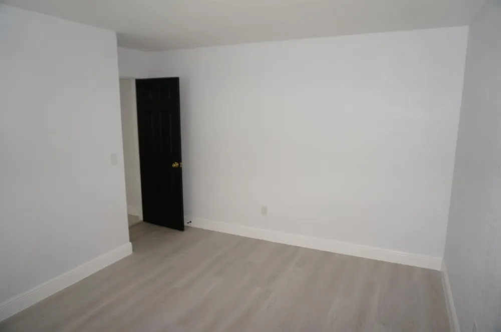 1513 39TH STREET West Palm Beach, FL 33407