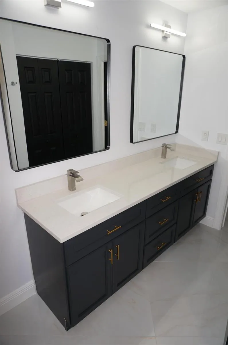 1513 39TH STREET West Palm Beach, FL 33407