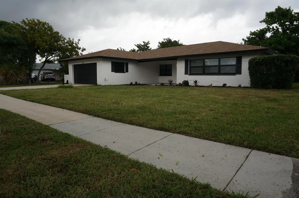 1513 39TH STREET West Palm Beach, FL 33407