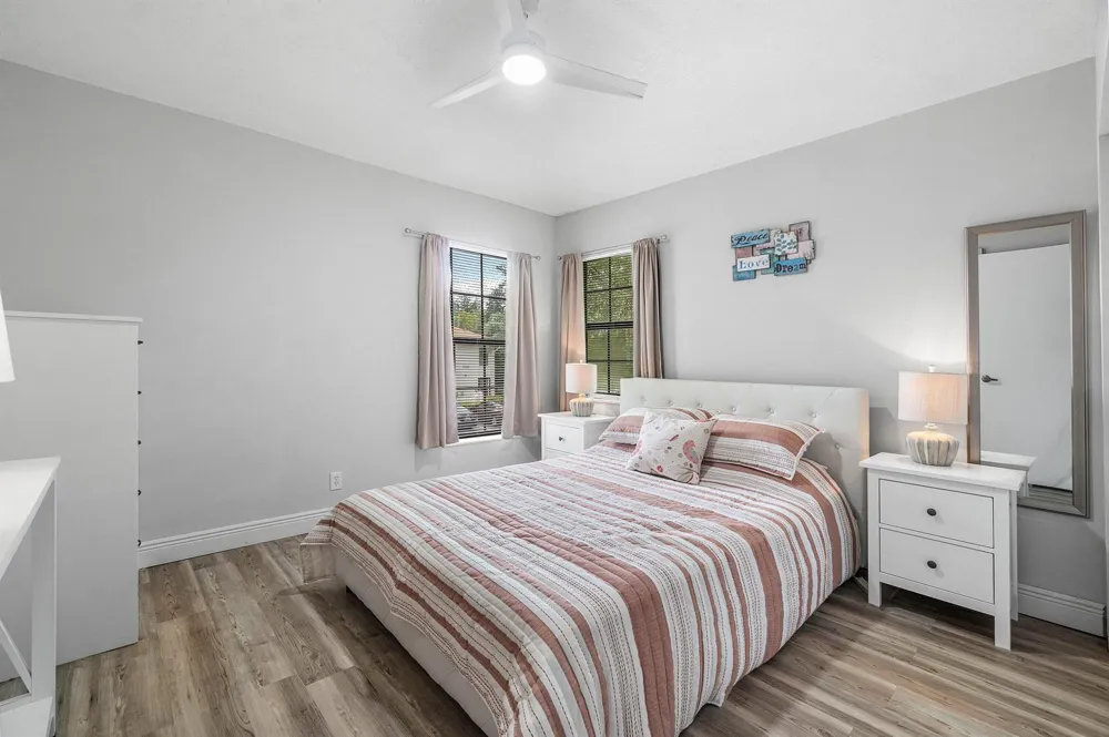 9729 SILLS DRIVE E #201 Boynton Beach, FL 33437