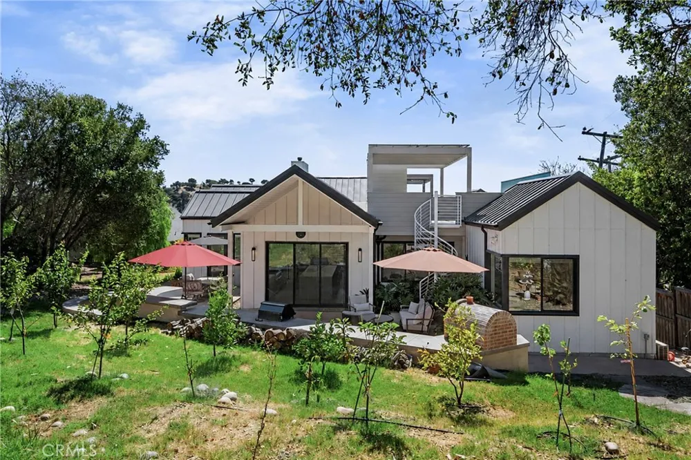 2054 Fixlini Street San Luis Obispo, CA 93401