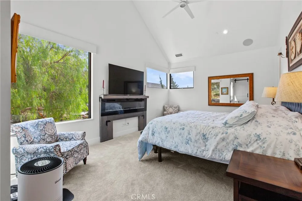 2054 Fixlini Street San Luis Obispo, CA 93401