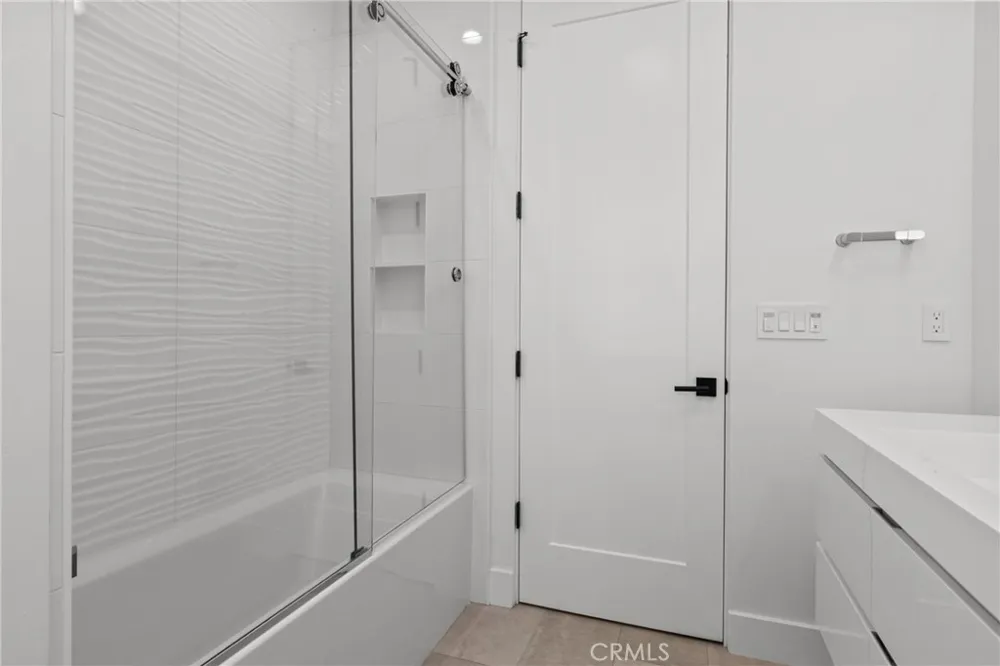 2054 Fixlini Street San Luis Obispo, CA 93401