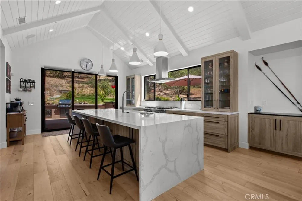 2054 Fixlini Street San Luis Obispo, CA 93401