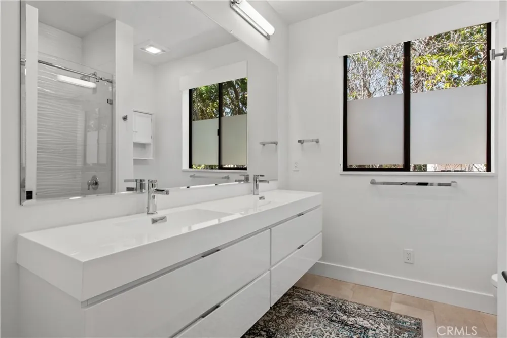 2054 Fixlini Street San Luis Obispo, CA 93401