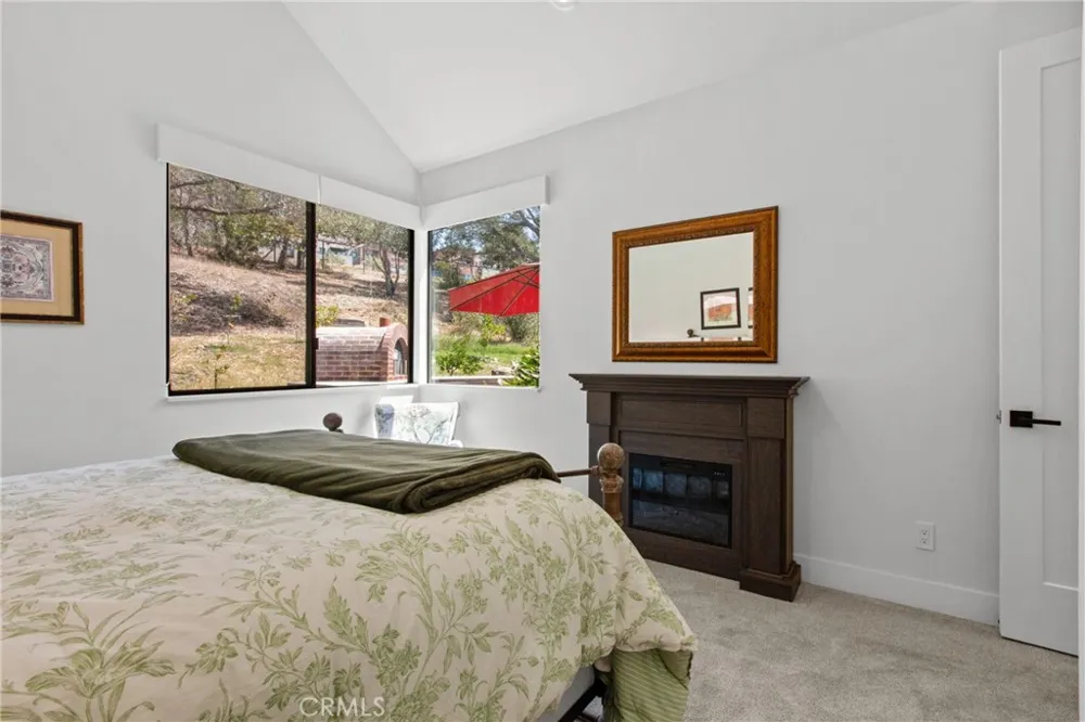 2054 Fixlini Street San Luis Obispo, CA 93401