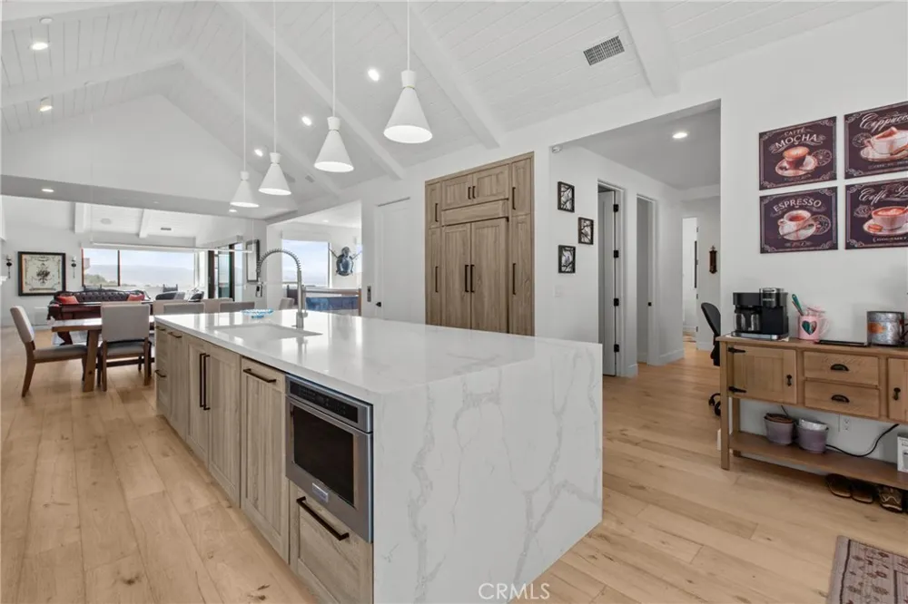2054 Fixlini Street San Luis Obispo, CA 93401