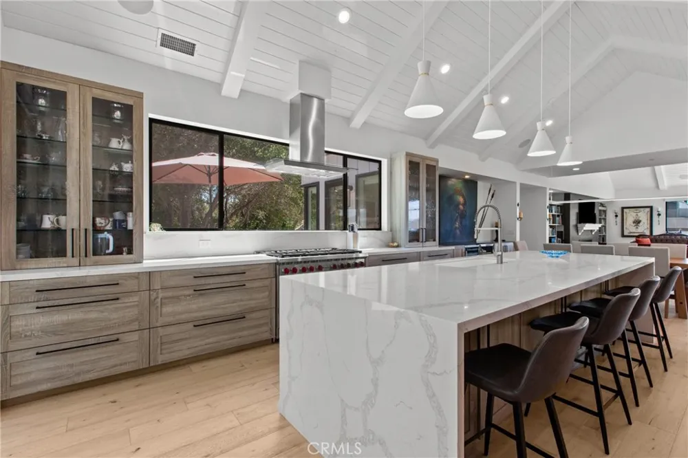 2054 Fixlini Street San Luis Obispo, CA 93401