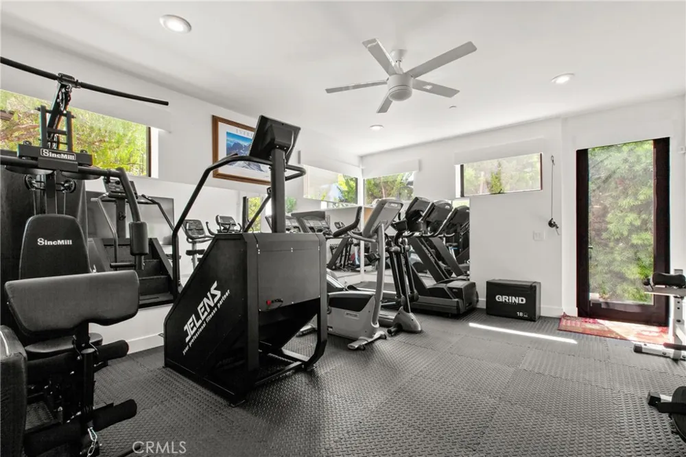 2054 Fixlini Street San Luis Obispo, CA 93401