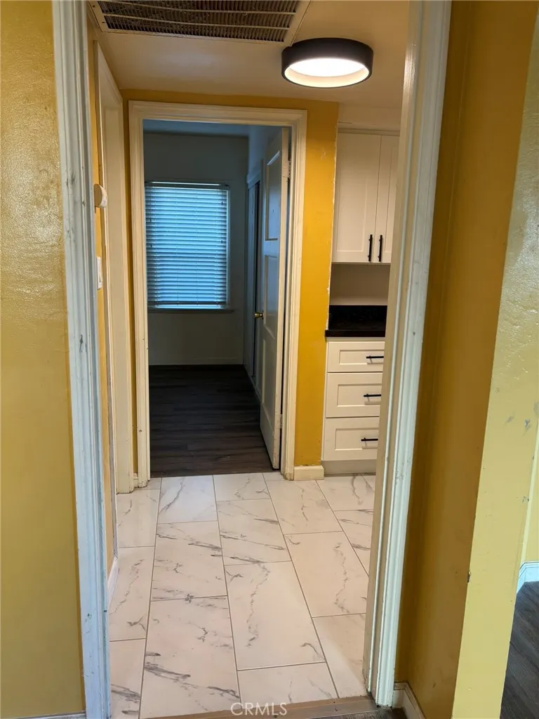 2325 Verde Bakersfield, CA 93304