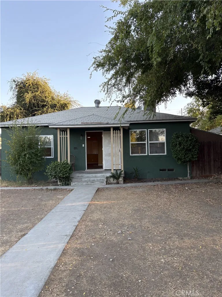 2325 Verde Bakersfield, CA 93304