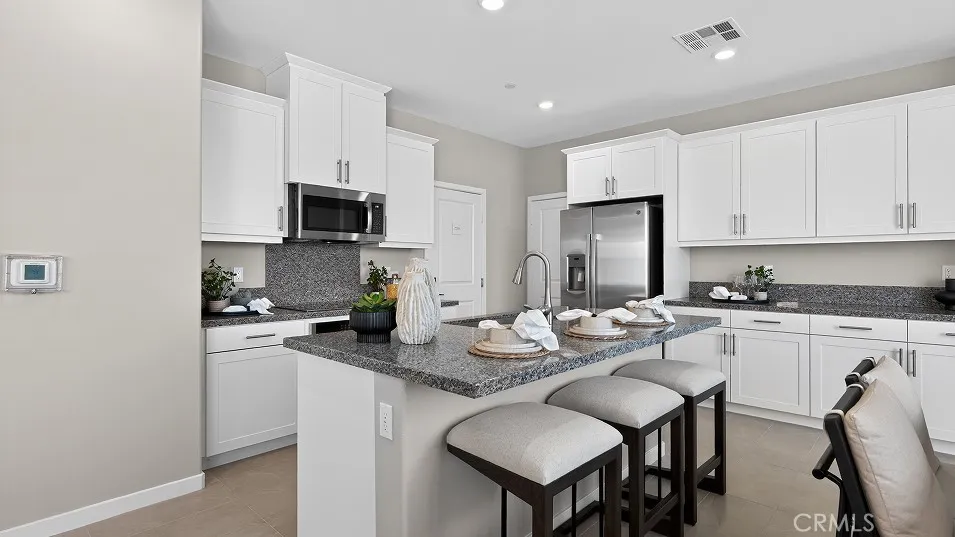 36621 Altisma Drive Winchester, CA 92596