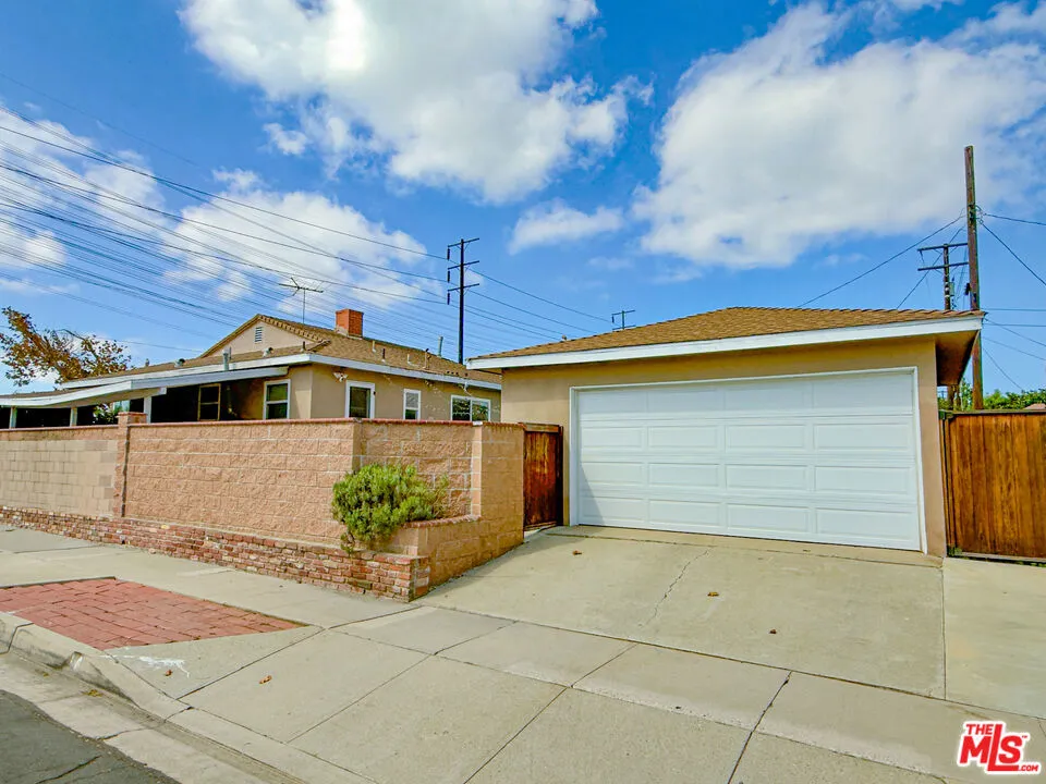 18515 Doty Avenue Torrance, CA 90504