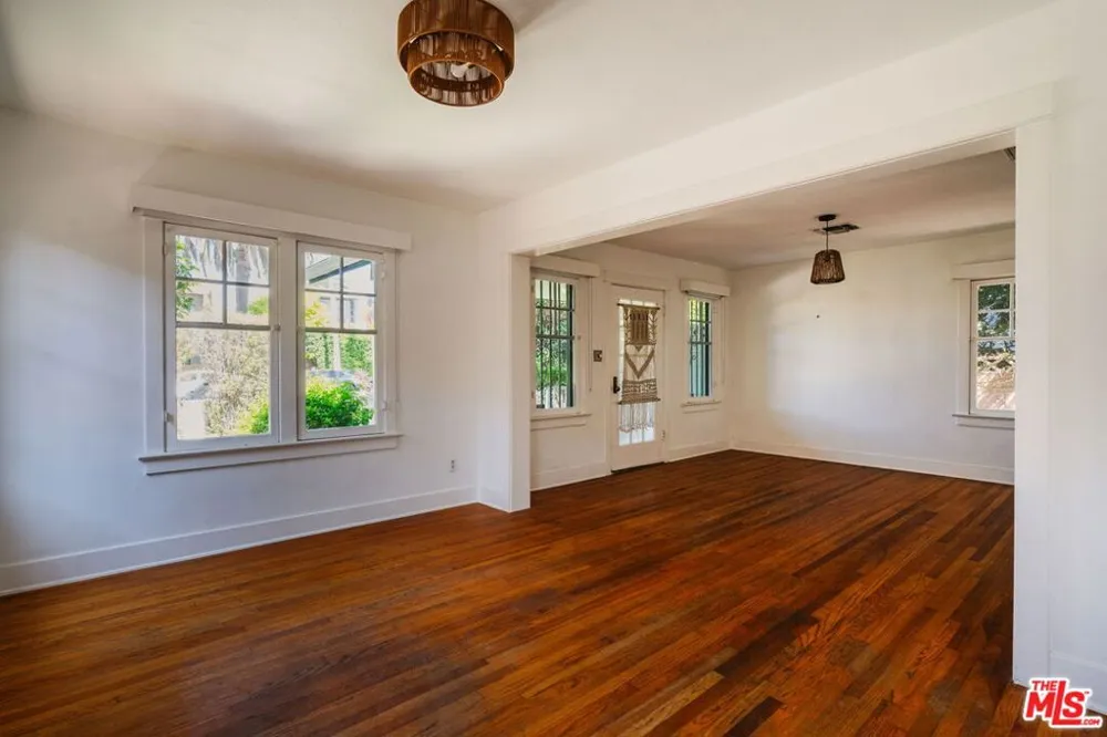 840 Milwood Avenue Los Angeles, CA 90291