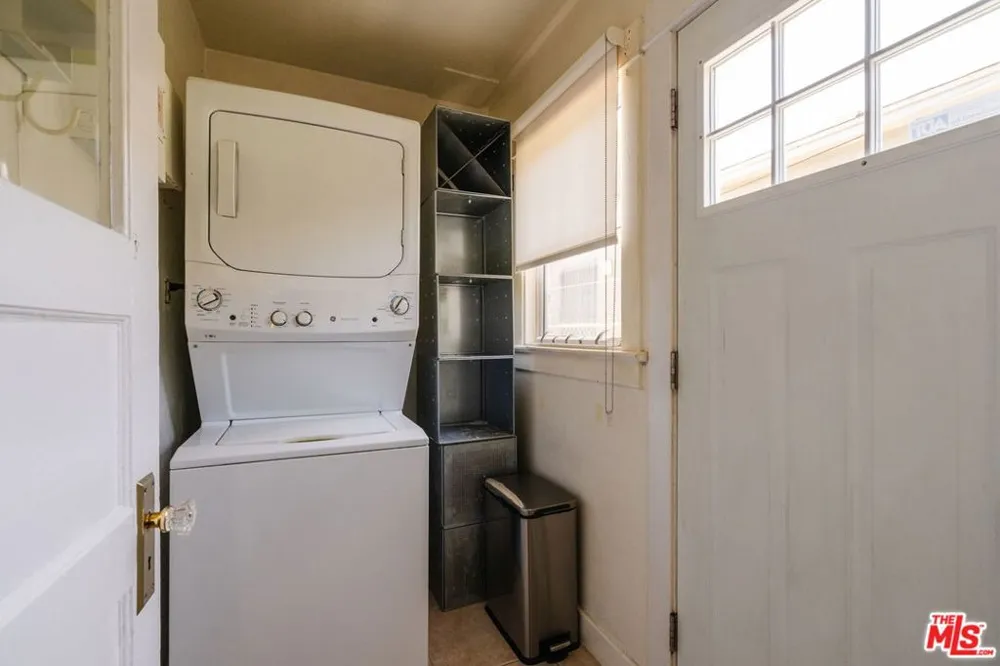 840 Milwood Avenue Los Angeles, CA 90291