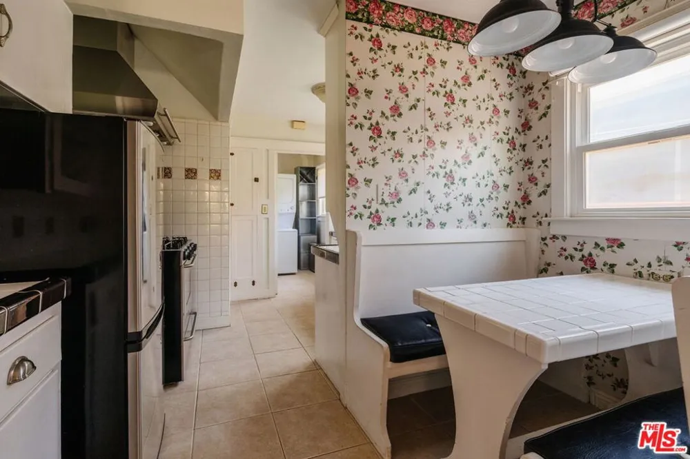 840 Milwood Avenue Los Angeles, CA 90291
