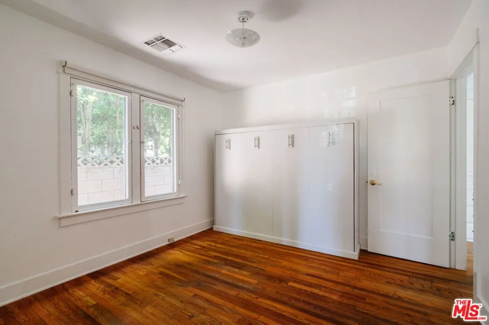 840 Milwood Avenue Los Angeles, CA 90291