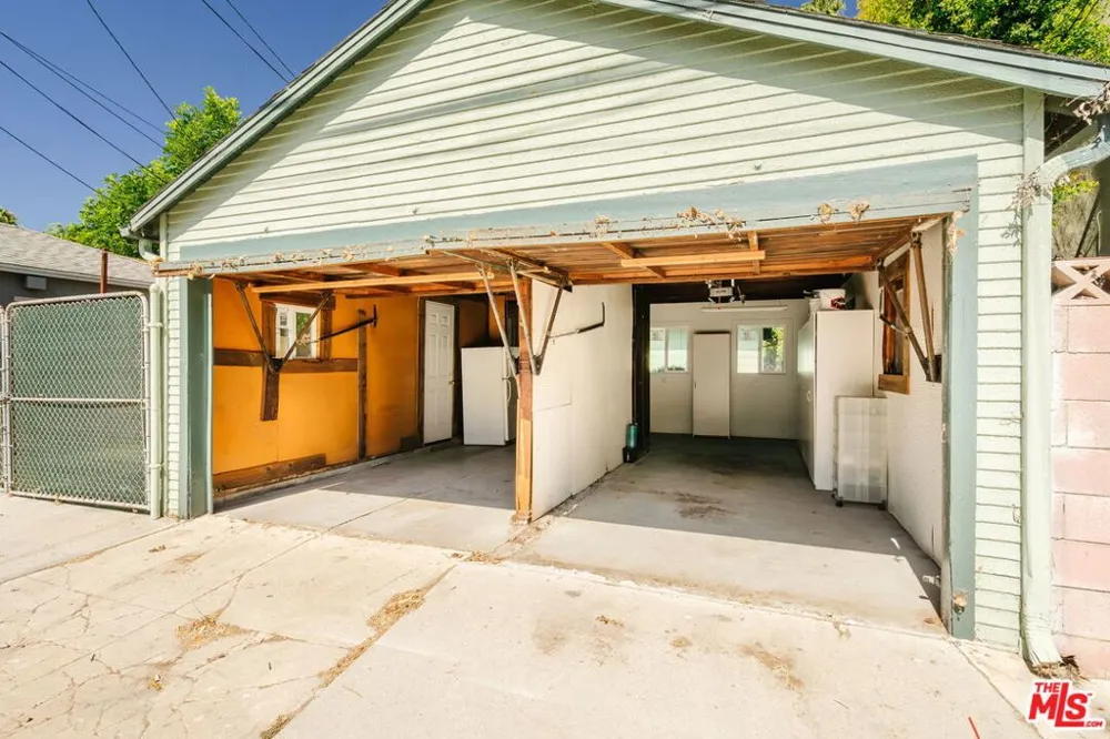840 Milwood Avenue Los Angeles, CA 90291