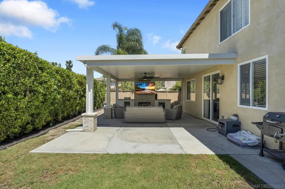 1961 Petaluma Chula Vista, CA 91913