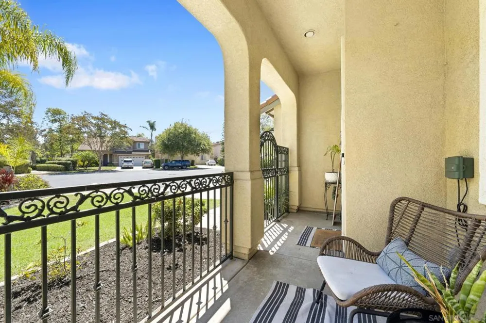 1961 Petaluma Chula Vista, CA 91913