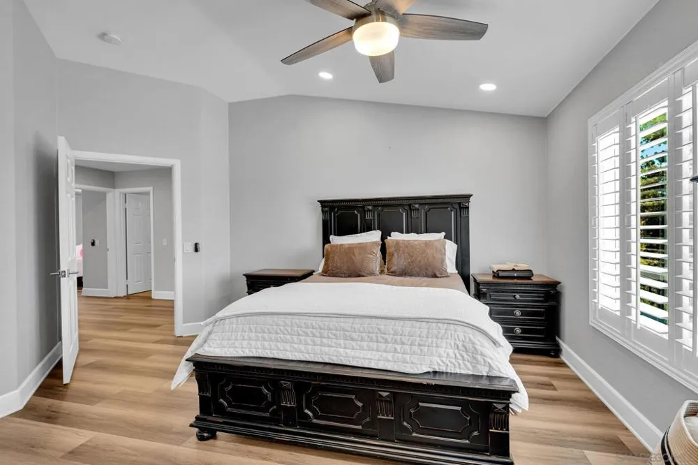 1961 Petaluma Chula Vista, CA 91913